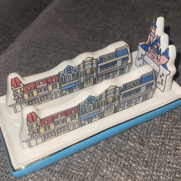 Disneyland Main Street Trinket Tray - Picture 2 of 4